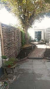 Een slingerpad met de kastanje centraal