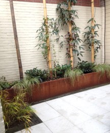 Patio Het cortenstaal verkleurt